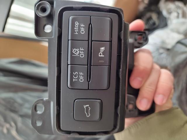 Купить KB8N66170A Mazda Кнопка выключения ESP