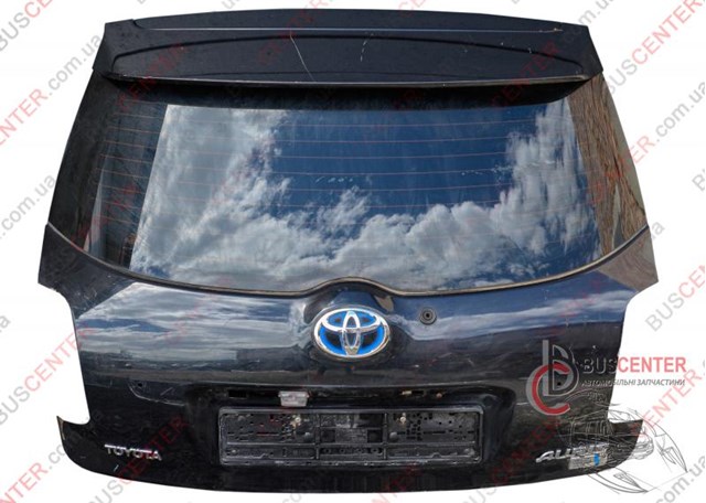  Ляда Toyota Auris 