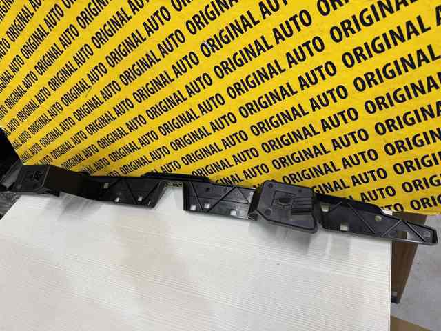 Купить BCKN50291A Mazda Кронштейн бампера заднего центральный