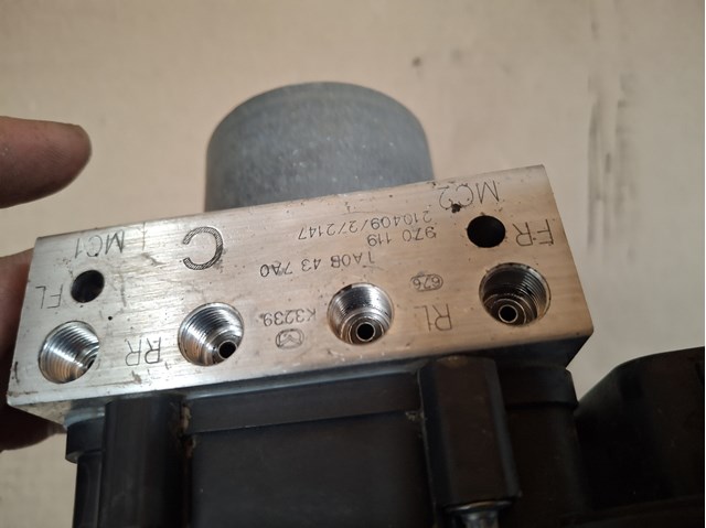 TA0B437A0 Mazda 