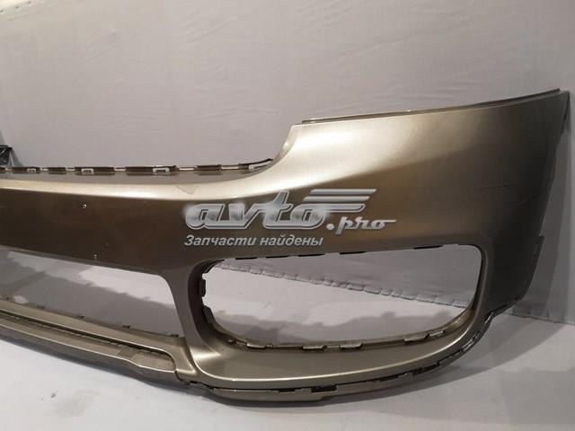 Передний бампер 51117390520 BMW