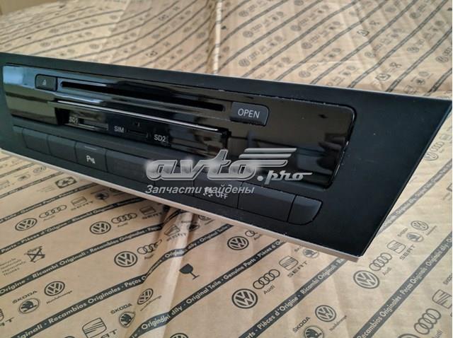Магнитола (радио AM/FM) VAG 4G0035746B