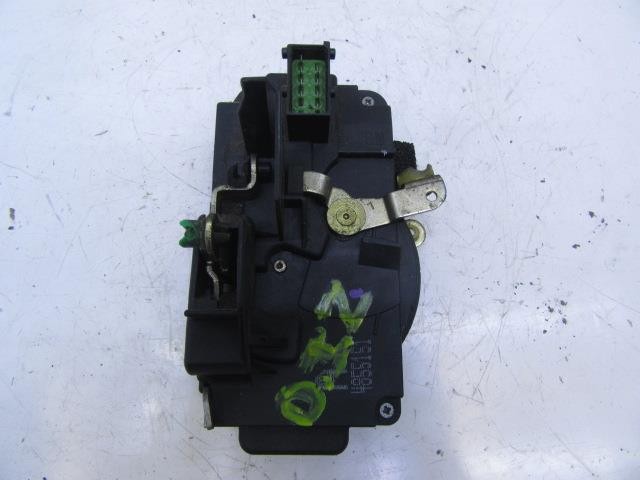 Замок водительской двери 4855151 General Motors