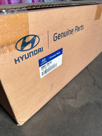 Амортизатор передний правый 546612M100 Hyundai/Kia