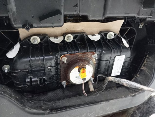 LR094692 Land Rover Передняя панель