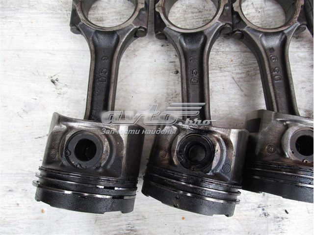 Шатун поршня двигателя Mitsubishi 1115A343