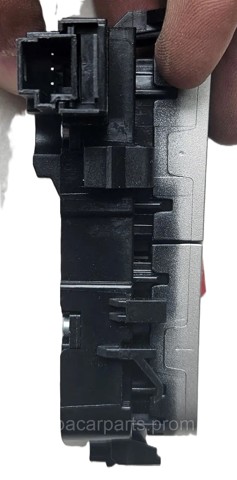 Купить A2139057402 Mercedes Кнопка вкл.обогрева сидения