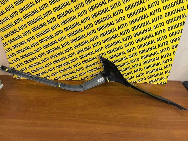 Купить BCKN50760C Mazda Молдинг решетки радиатора правый