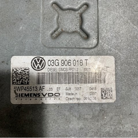 Купить 03G906018T VAG Электронный блок управления двигателем