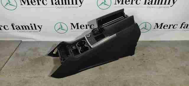 Купить A1666803903 Mercedes Центральная консоль торпеды