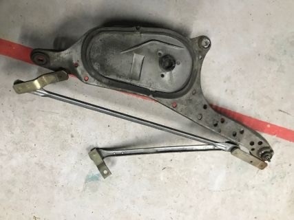 8200000525 Renault (RVI) Трапеция стеклоочистителя