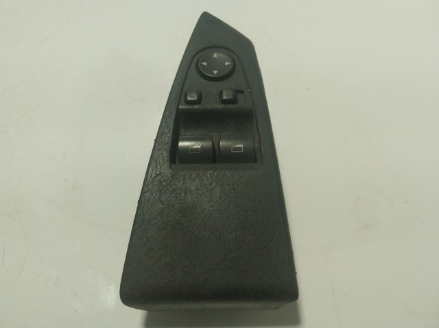  BMW 61318029907