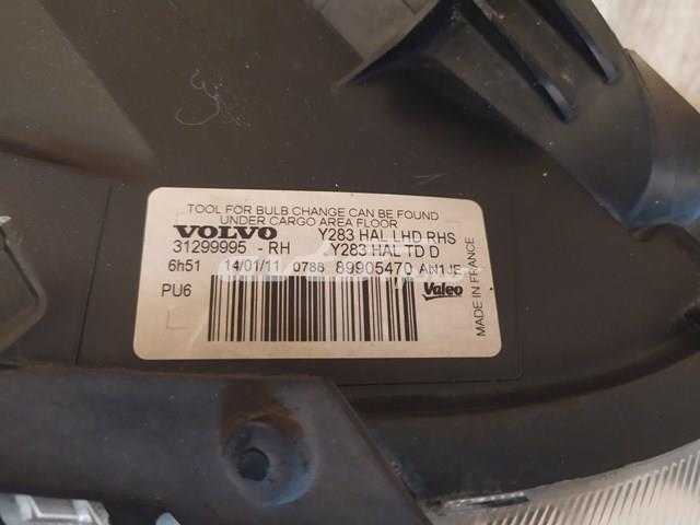 Купить 31299995 Volvo Фара основная правая