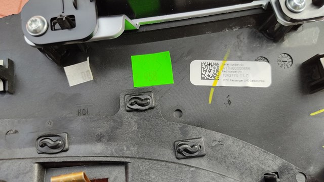 109687900A Tesla Решетка воздуховода