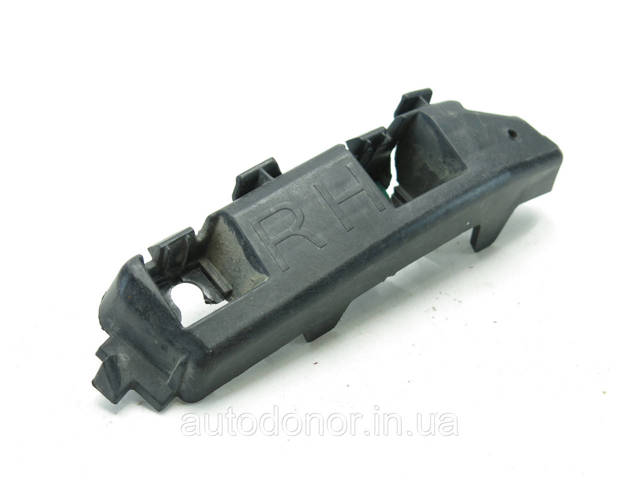 86614J9BA0 Hyundai/Kia Направляющая заднего бампера правая