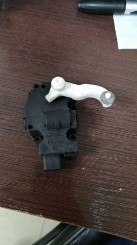 T2H8159 Jaguar 