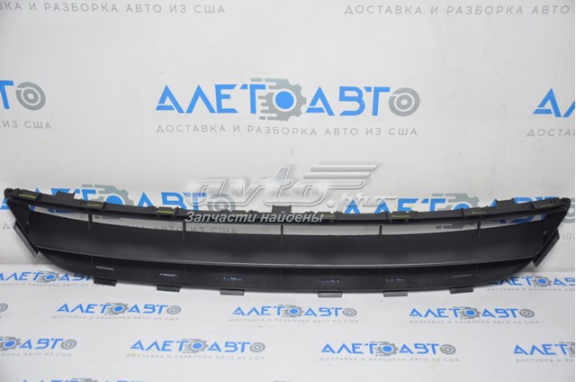 Решетка бампера 620743JA0A Nissan/Infiniti