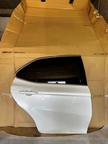 Дверь задняя правая 6700333280 Toyota