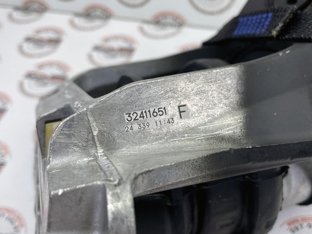 Купить 32411651 Volvo Правая опора двигателя