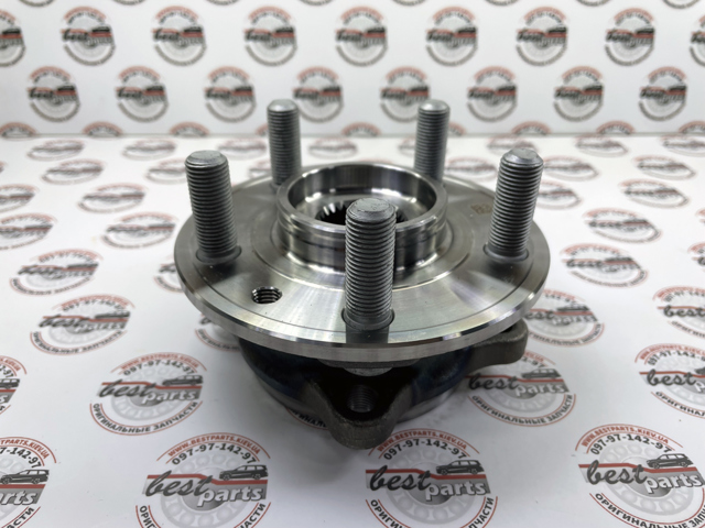 Купить LR179002 Land Rover Ступица переднего колеса