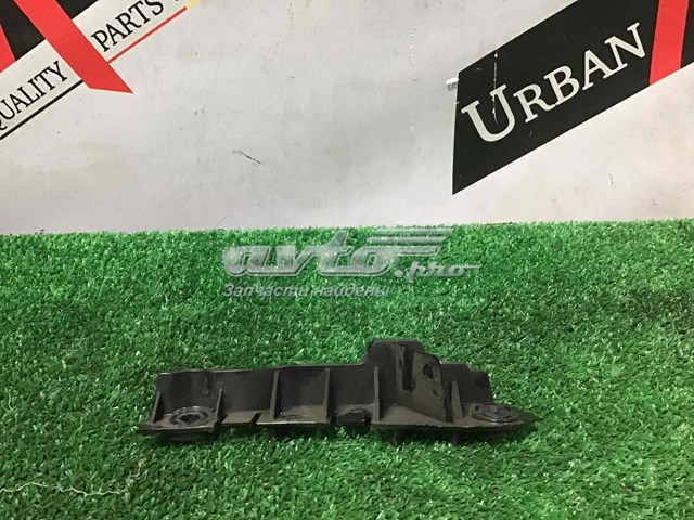 LR076776 Land Rover Кронштейн крепления бампера переднего правый