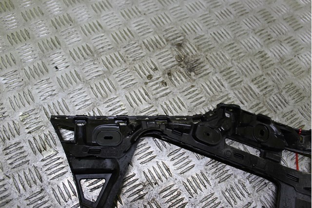 7P6807394D VAG 