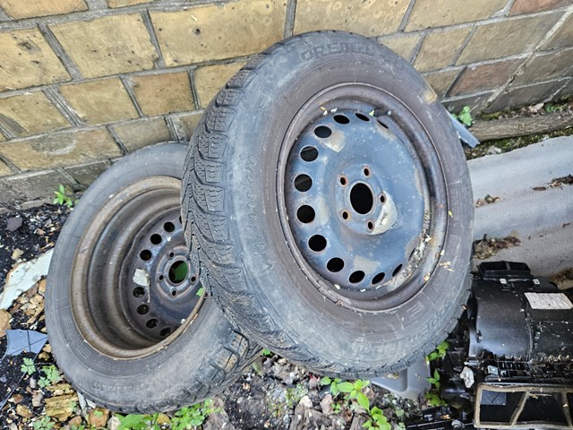 Диски колесные стальные (штампованные) 8200454978 Renault (RVI)