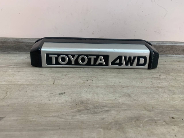 8127060201 Toyota 