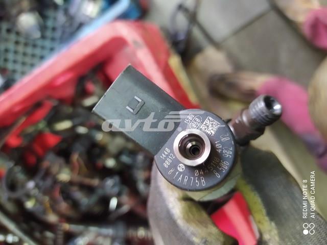Топливные форсунки 0445110401 Bosch