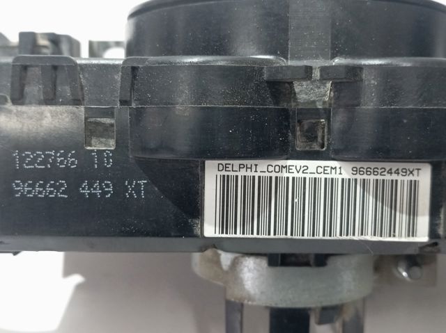 Переключатели подрулевые Peugeot/Citroen 98062239XT цена, от 725.68 USD