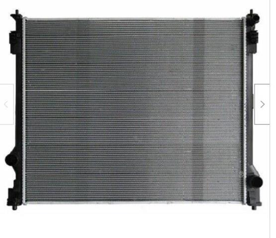 Радиатор охлаждения двигателя Toyota 16400F0080