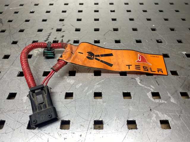  Tesla 101558500A