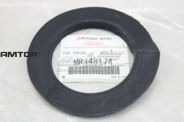 Espaçador (anel de borracha) da mola dianteira inferior Mitsubishi MR448174 preço, a partir de 10,30 USD