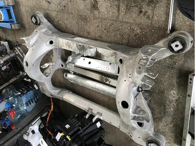 Подрамник задний 600701200J Tesla