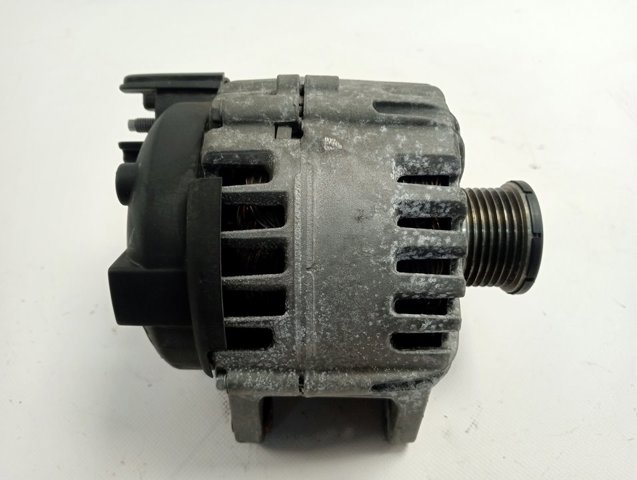 Генератор 231008648R Renault (RVI)