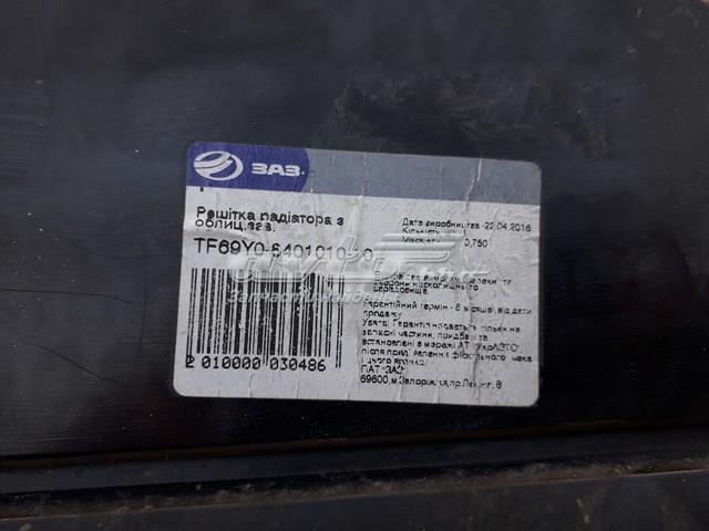 Решетка радиатора GM TF69Y0840101010