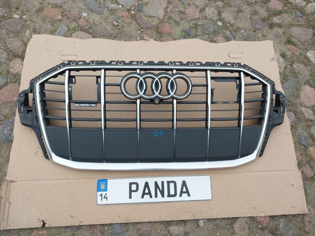 4M0853651AKVMZ VAG Решетка радиатора