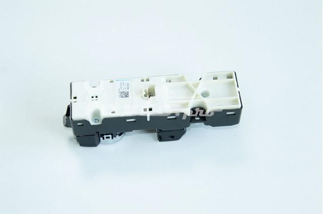 2164790 Ford Кнопки переднего левого стекло подъёмника