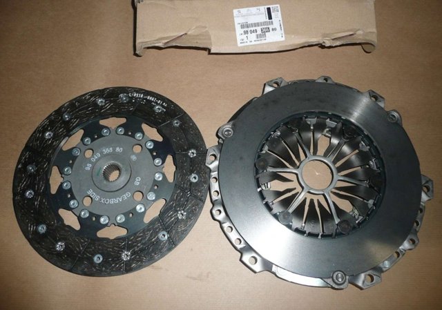 Купить 9804936680 Peugeot/Citroen Комплект сцепления (диск, корзина, подшипник)