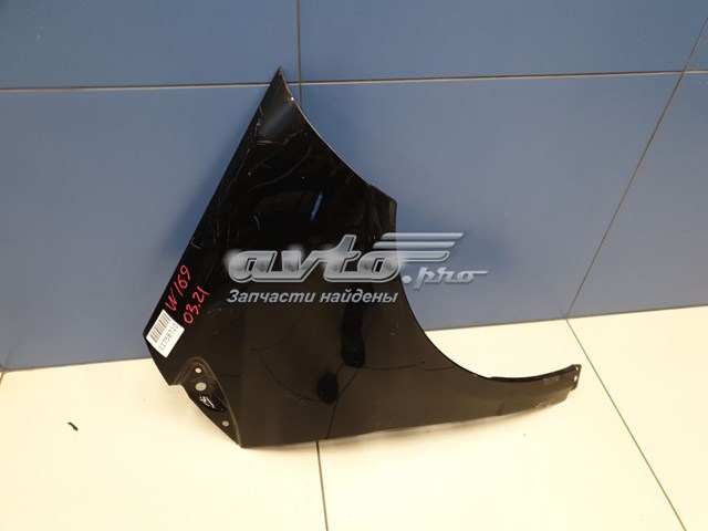 A1698810201 Mercedes Pára-lama dianteiro direito