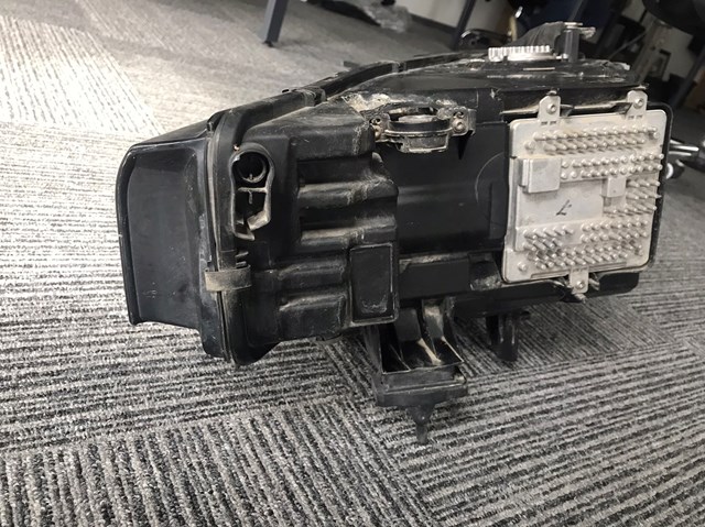 A89481800 BMW 