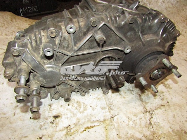 Раздатка, коробка раздаточная на Toyota Land Cruiser  J200