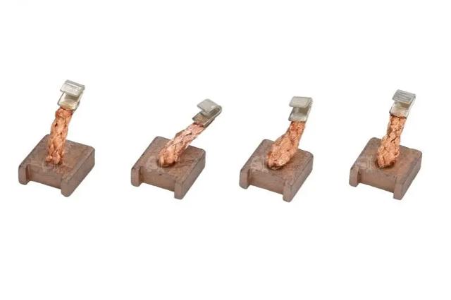 Щетка стартера Magneti Marelli 940113190015