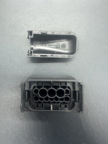  6913653 BMW