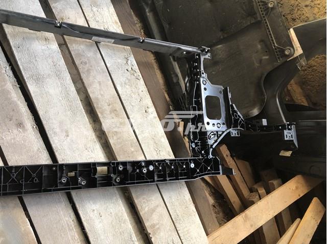 Рамка радиатора 64101J7500 Hyundai/Kia