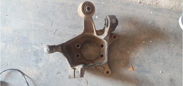 Цапфа задняя правая 28411SG001 Subaru