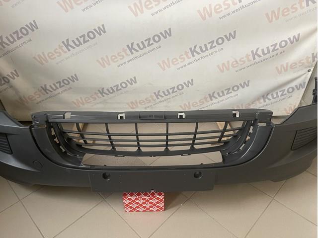 Передний бампер PVW04152BAI Signeda