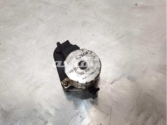 Купить 64118364918 BMW 