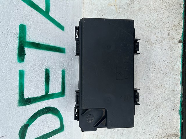 04692299AG Chrysler 