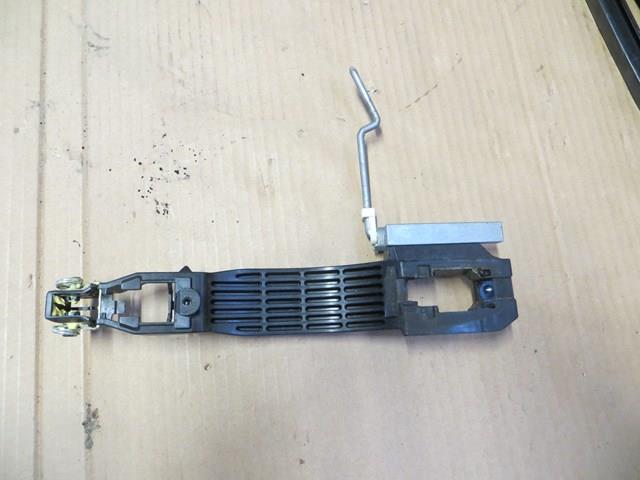 GHP97342XB Mazda Держатель наружной ручки двери задней левой